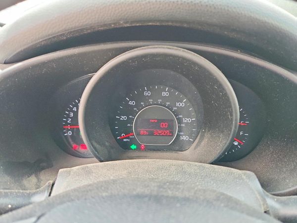 2015 KIA SOUL GL(Middle-low grade)