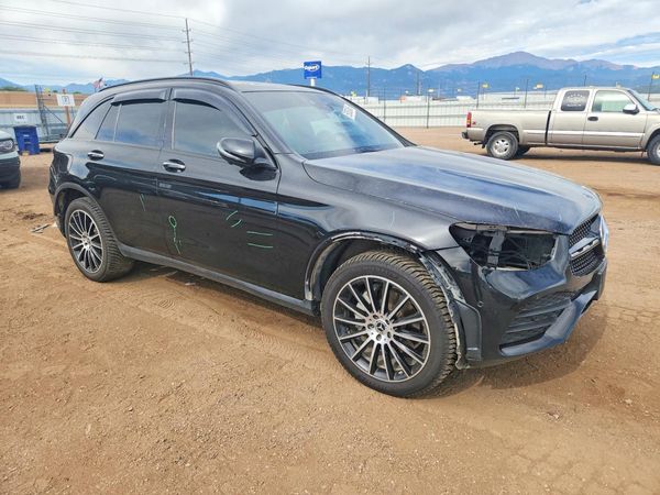 2021 MERCEDES-BENZ GLC GLC300-4M