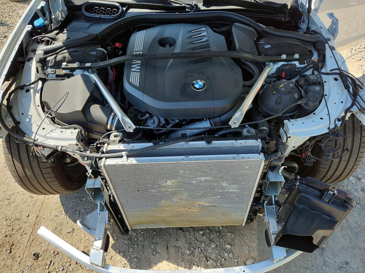 2025 BMW 740