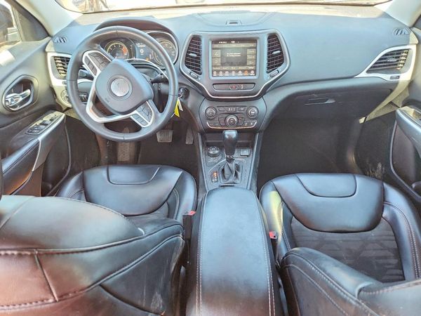 2022 JEEP CHEROKEE LATITUDE 4X4