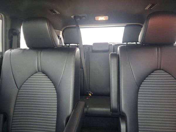 2024 TOYOTA HIGHLANDER