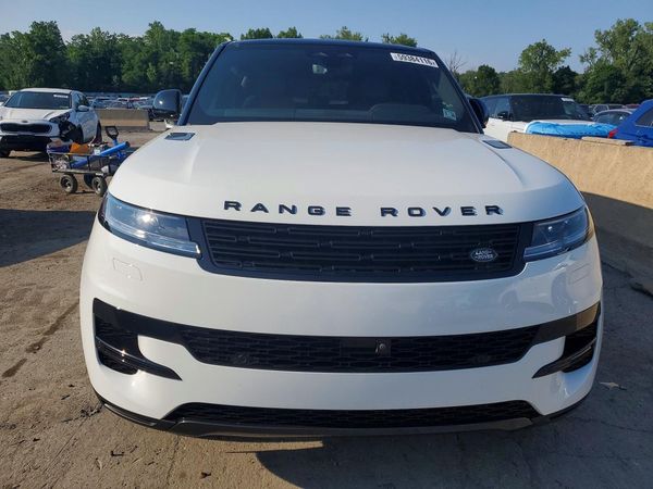 2025 LAND ROVER RANGE ROVER SPORT P360 SE