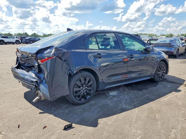 2026 TOYOTA COROLLA