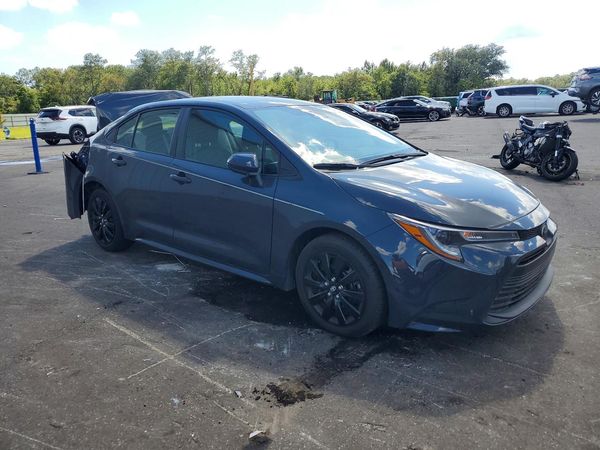 2026 TOYOTA COROLLA