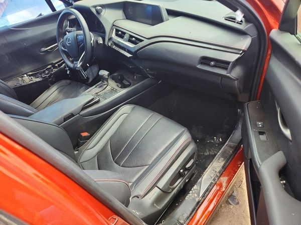 2019 LEXUS UX