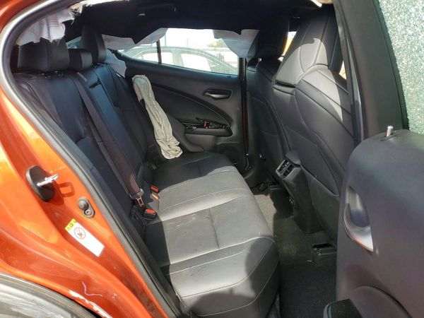 2019 LEXUS UX
