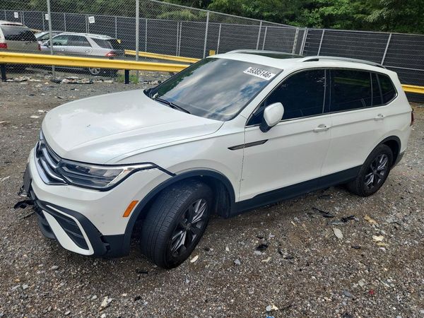 2023 VOLKSWAGEN TIGUAN 4Motion SE
