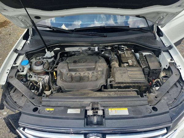 2023 VOLKSWAGEN TIGUAN 4Motion SE