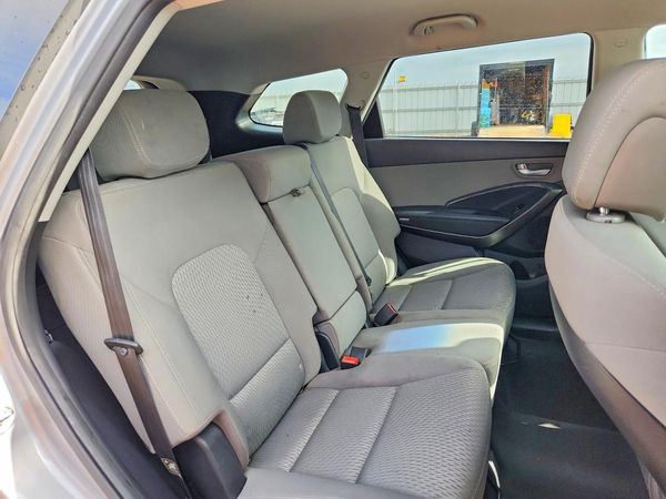 2017 HYUNDAI SANTA FE GI