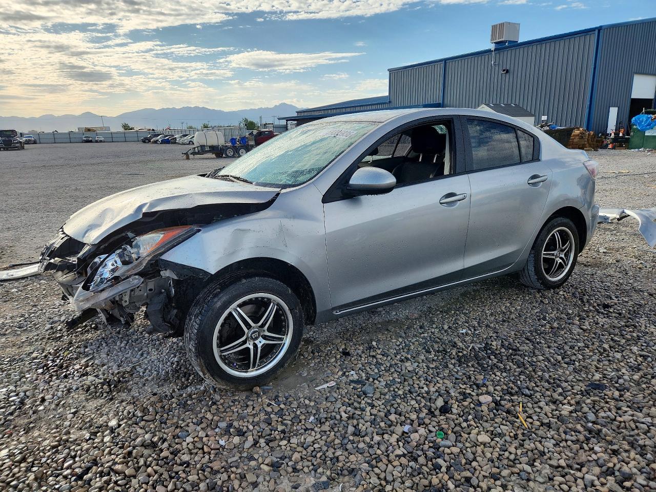 2013 MAZDA 3 Sport/GX