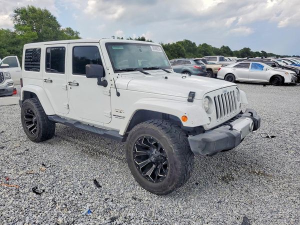 2017 JEEP WRANGLER UNLIMITED SAHARA 4X4