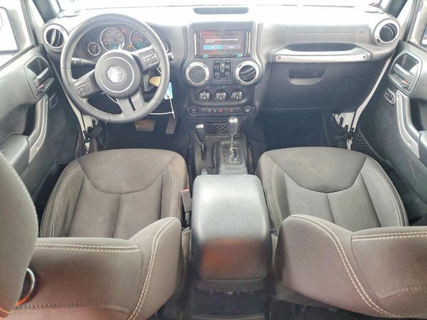 2017 JEEP WRANGLER UNLIMITED SAHARA 4X4
