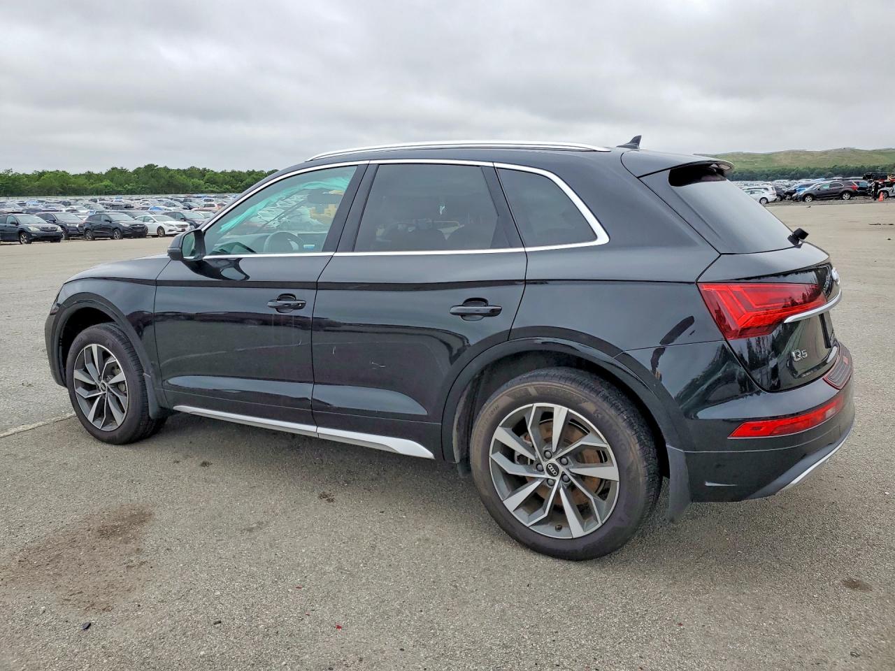 2021 AUDI Q5 quattro Premium
