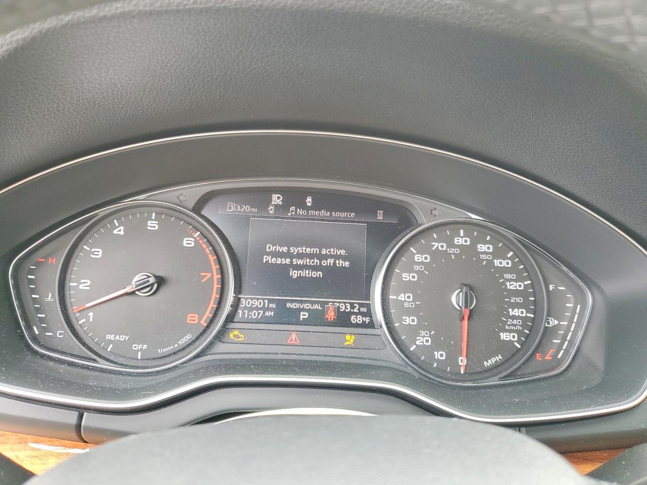 2021 AUDI Q5 quattro Premium
