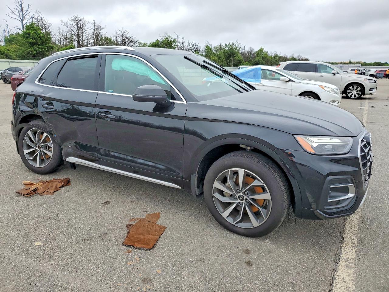 2021 AUDI Q5 quattro Premium