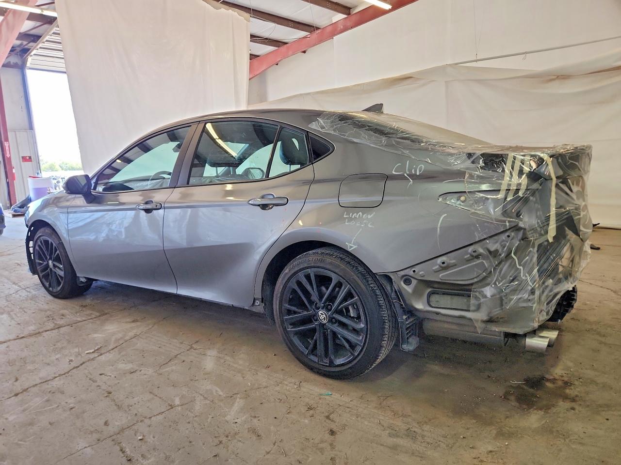 2025 TOYOTA CAMRY