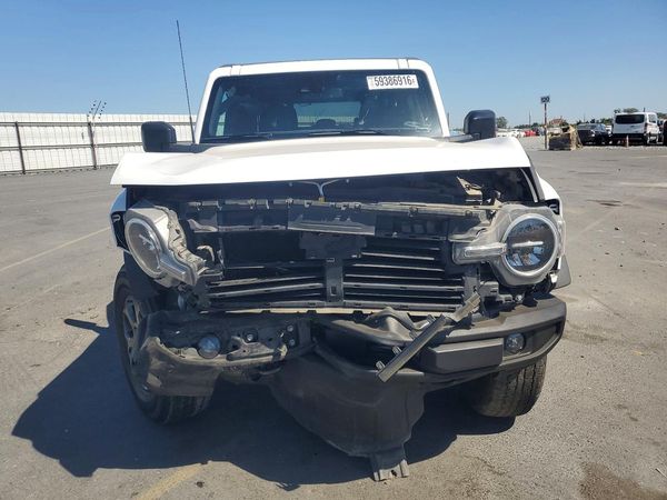 2023 FORD BRONCO