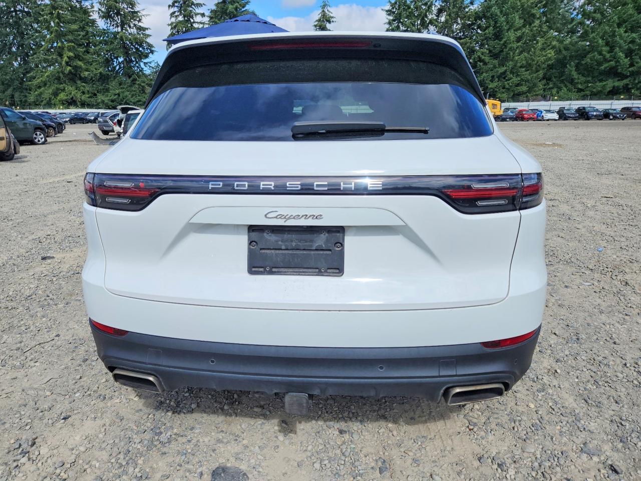 2021 PORSCHE CAYENNE