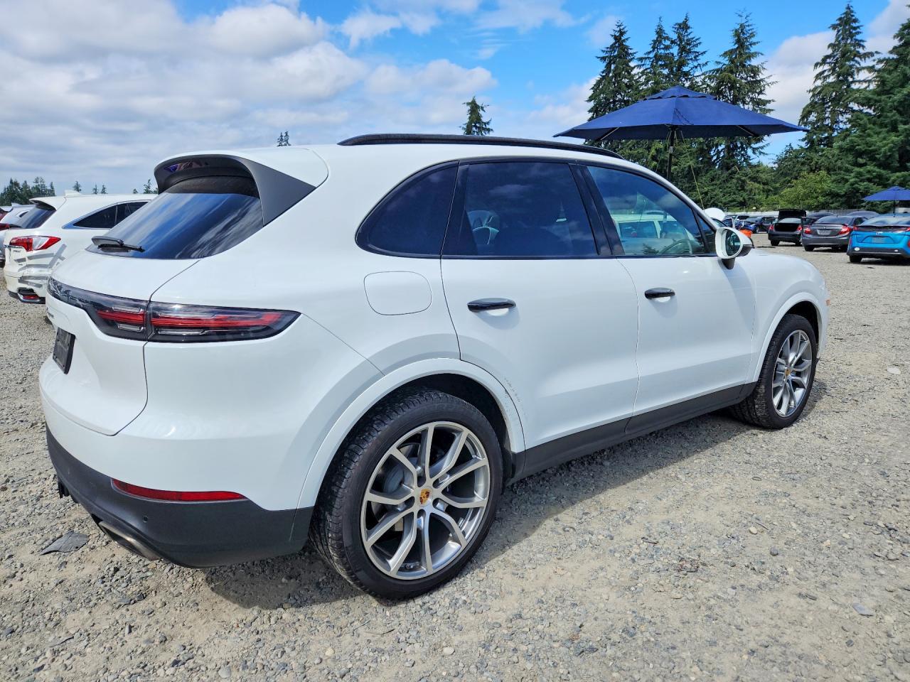 2021 PORSCHE CAYENNE