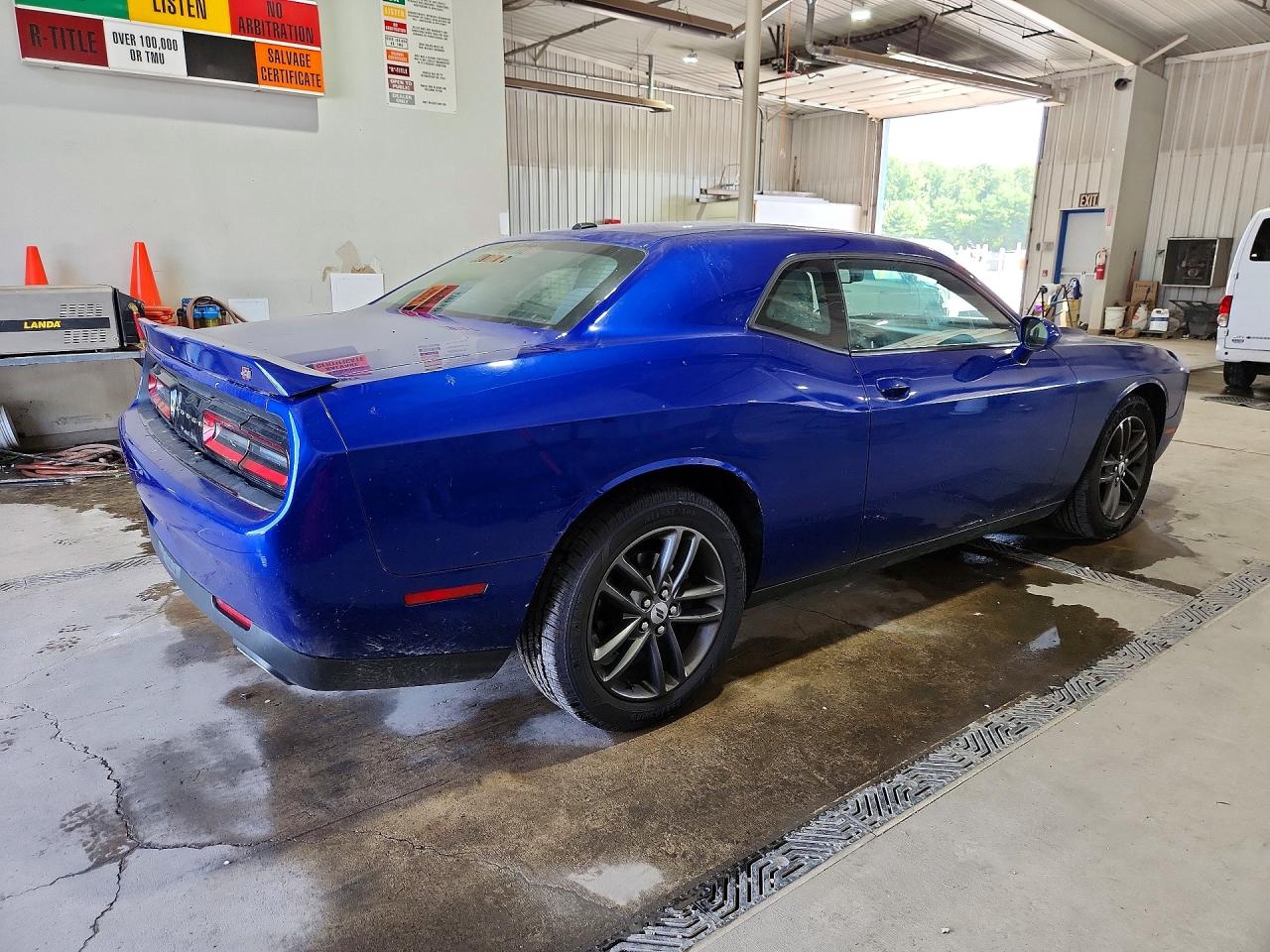 2019 DODGE CHALLENGER SXT