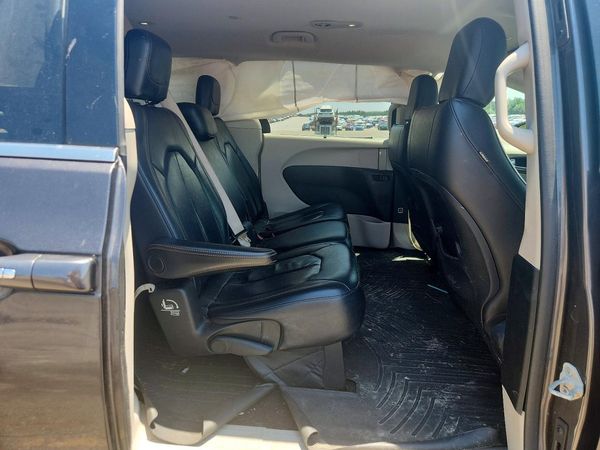 2018 CHRYSLER PACIFICA