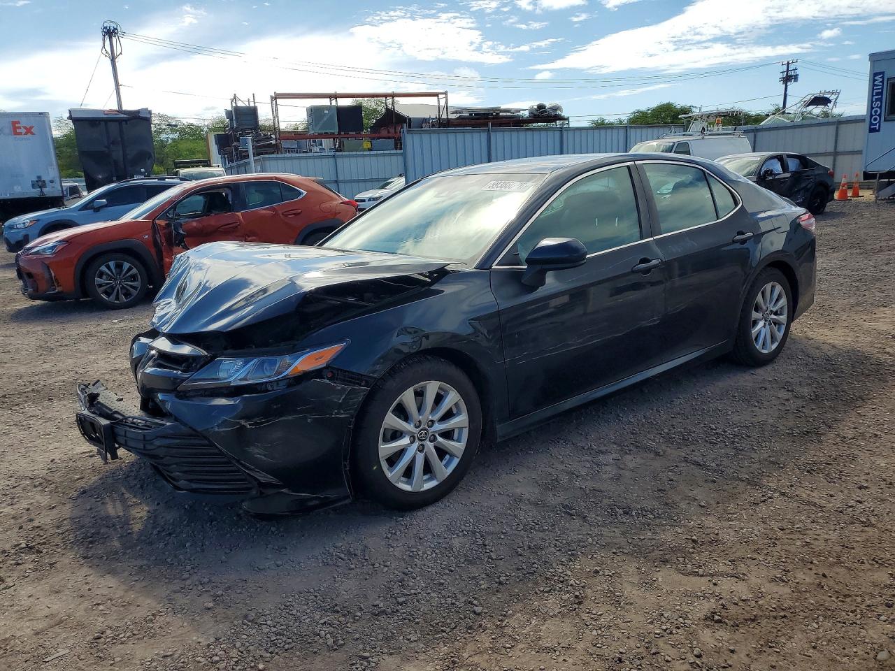 2018 TOYOTA CAMRY