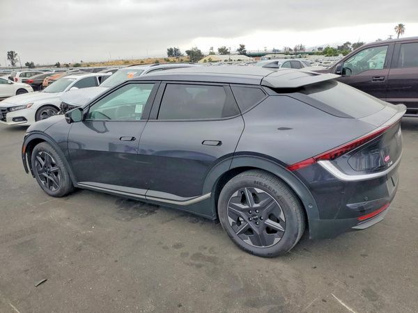 2025 KIA EV6