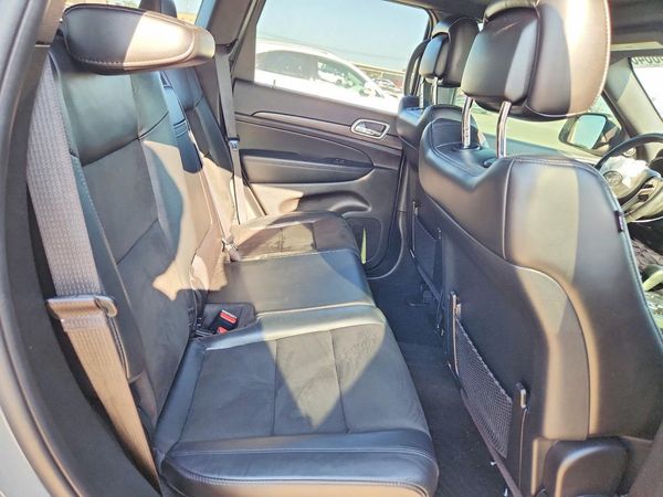 2021 JEEP GRAND CHEROKEE LAREDO 4X4