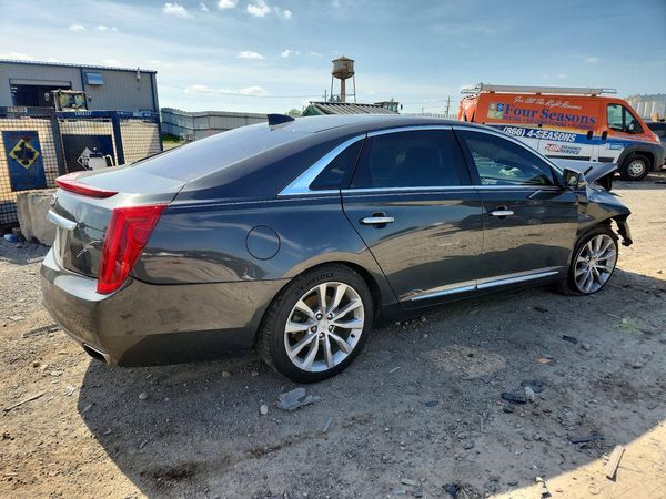 2017 CADILLAC XTS