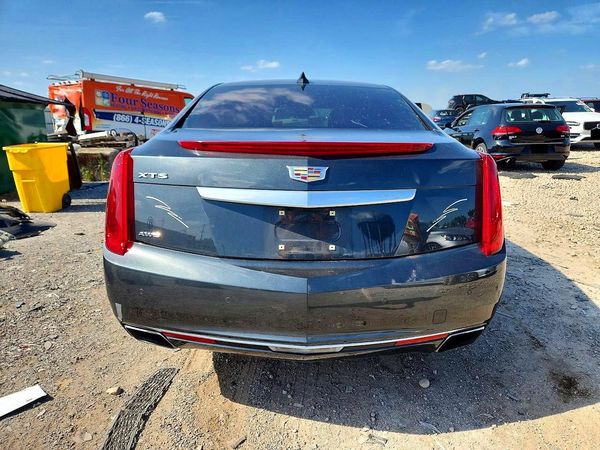 2017 CADILLAC XTS