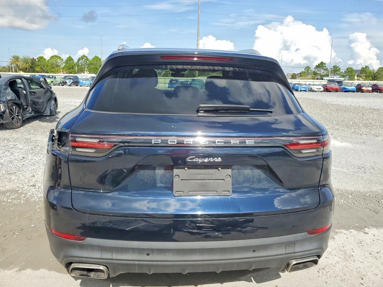 2019 PORSCHE CAYENNE