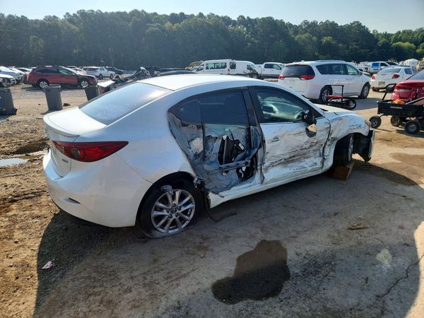 2014 MAZDA 3