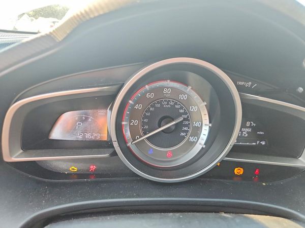 2014 MAZDA 3