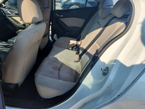 2014 MAZDA 3