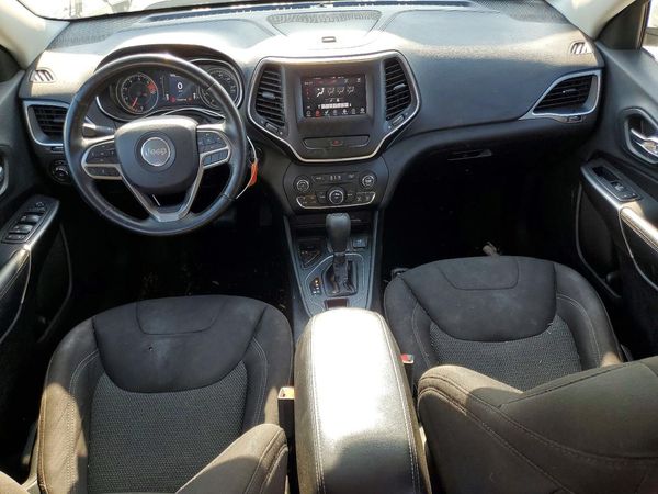 2019 JEEP CHEROKEE LATITUDE FWD