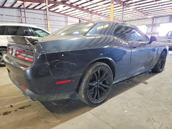 2016 DODGE CHALLENGER SXT