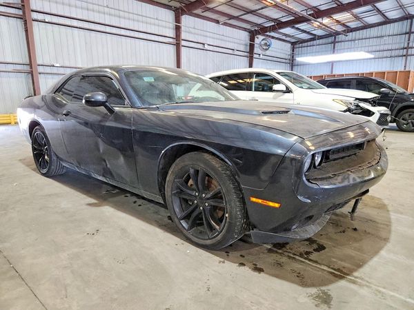 2016 DODGE CHALLENGER SXT