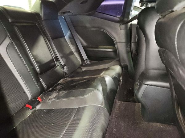 2016 DODGE CHALLENGER SXT