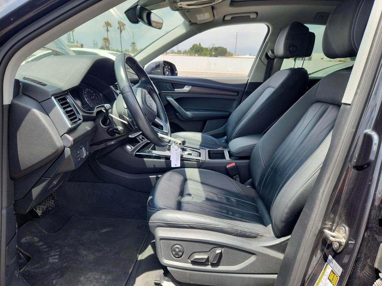 2021 AUDI Q5 quattro Premium
