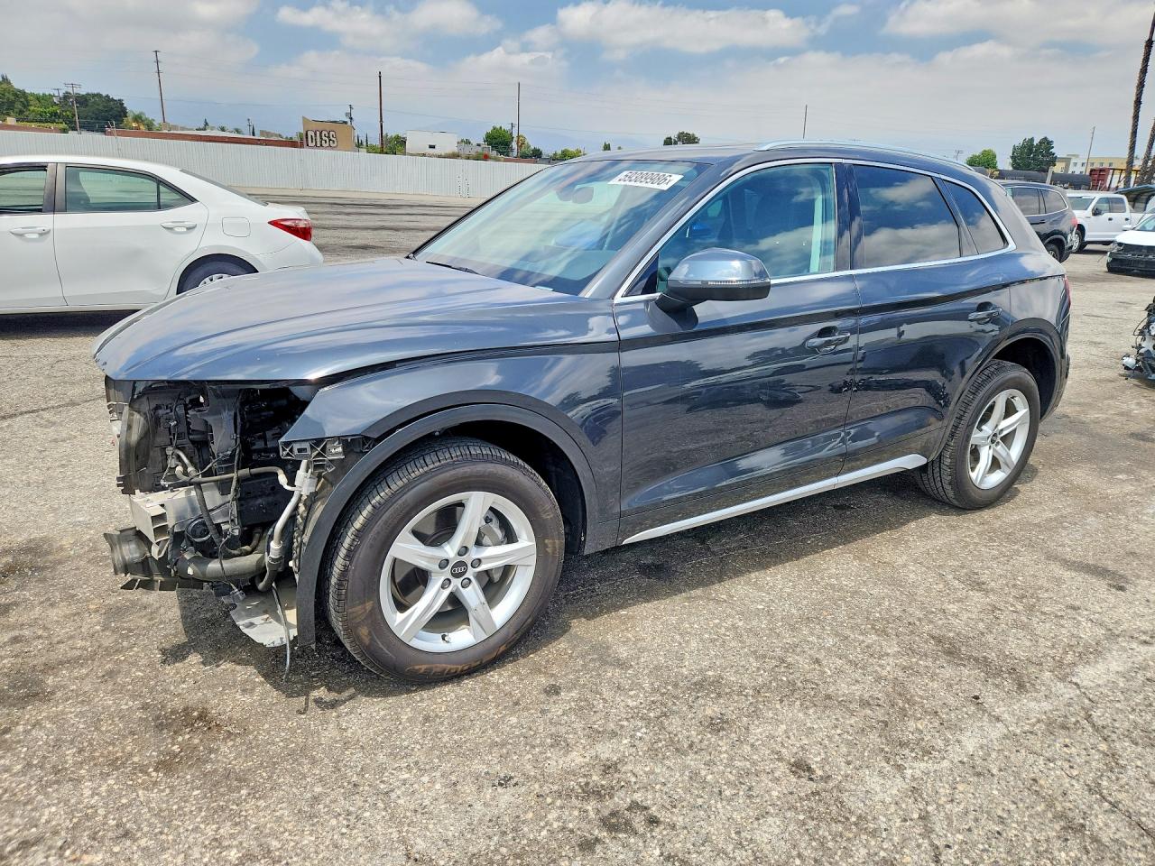 2021 AUDI Q5 quattro Premium