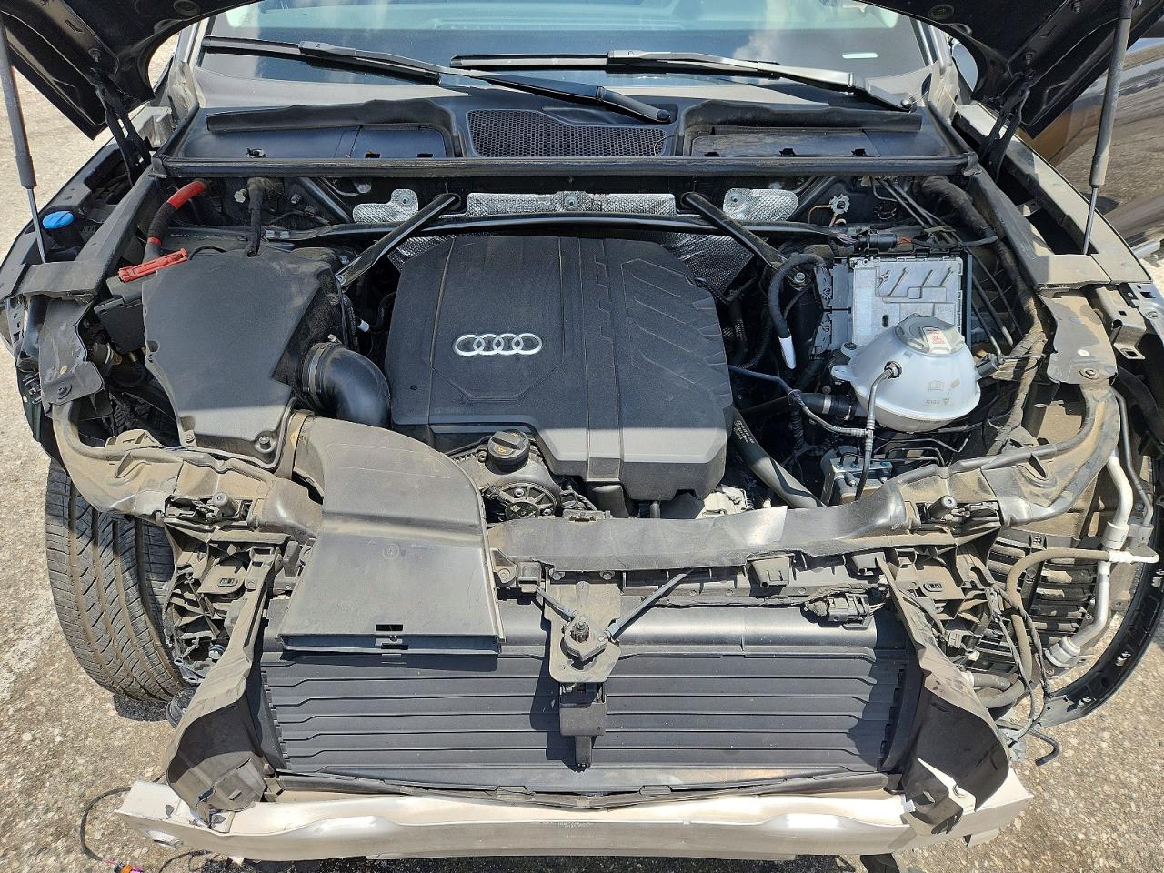 2021 AUDI Q5 quattro Premium
