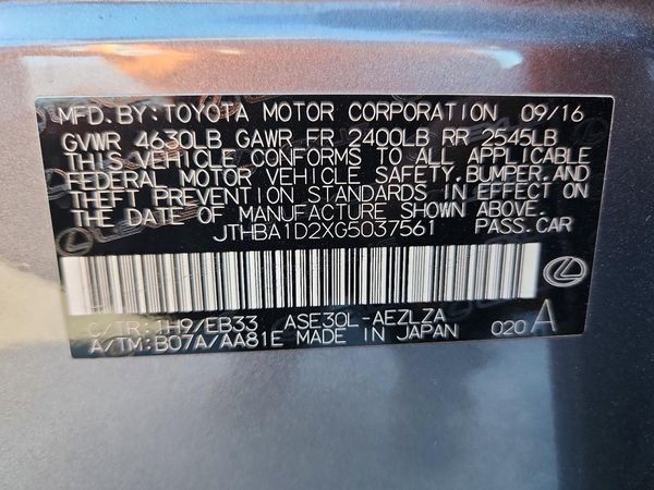 2016 LEXUS IS 200t