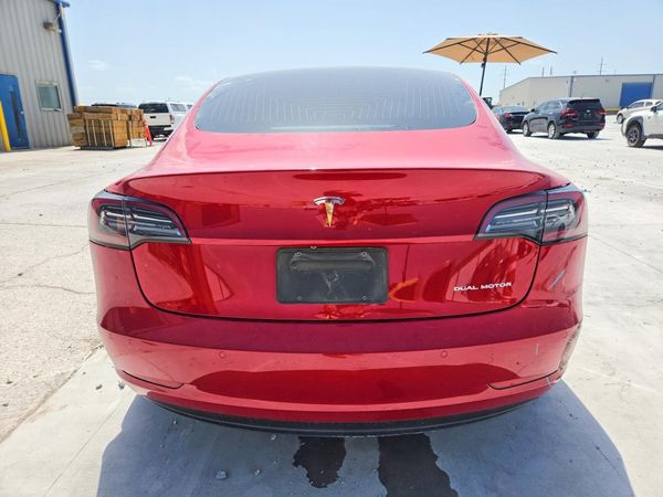 2020 TESLA MODEL 3