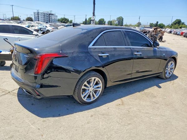 2022 CADILLAC CT4 Luxury