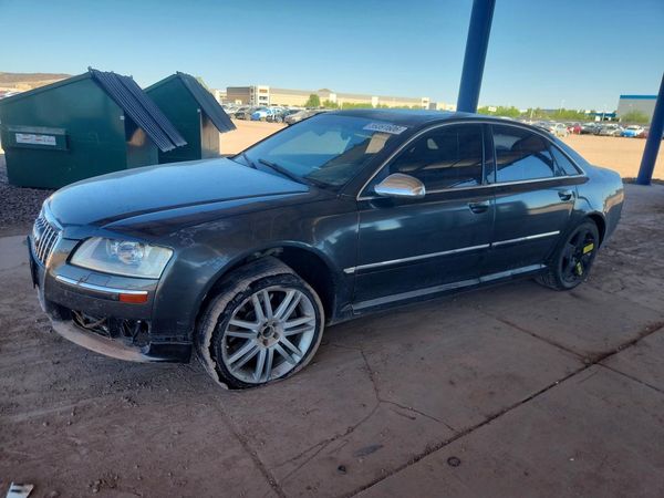 2007 AUDI S8