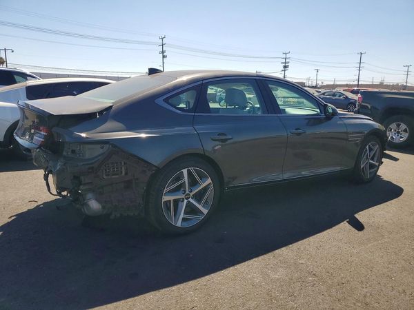 2025 GENESIS G80