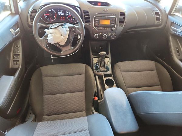 2017 KIA FORTE LX Base