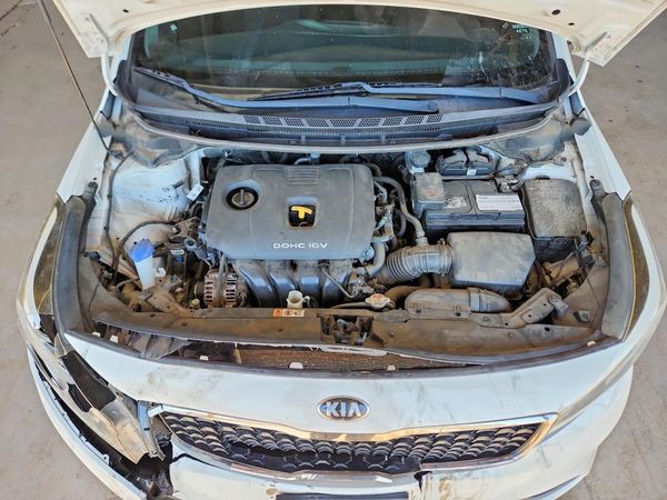 2017 KIA FORTE LX Base