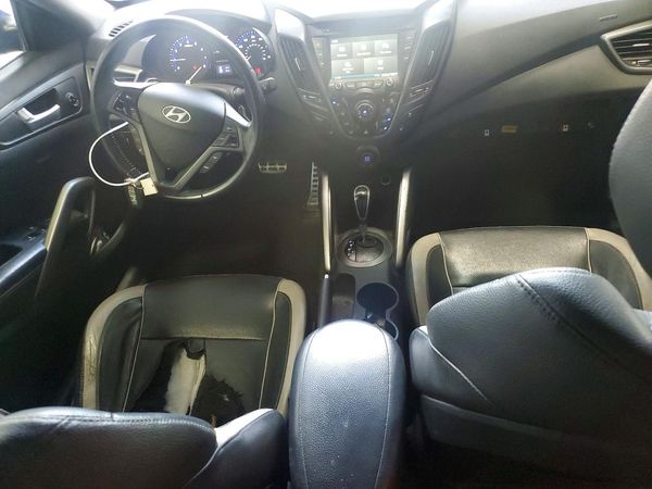 2015 HYUNDAI VELOSTER GLS(Middle)