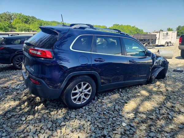 2016 JEEP CHEROKEE LATITUDE 4X4
